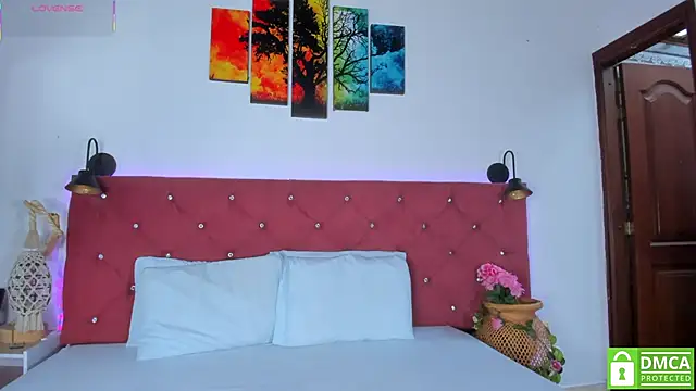 Ruth harvey  online show from 10-08-25, 01:09