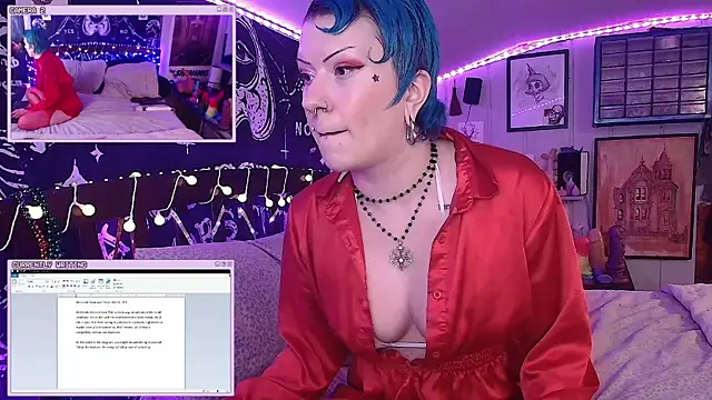 Snapshot of FondaDix_ chatting on 11-18-25, 07:35 FondaDix online show from 11-18-25, 07:35