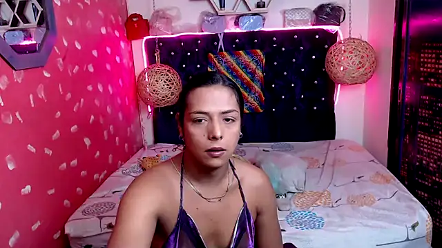 EmilyTsSweet online show from 01-25-25, 02:25