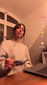 emiliasommer online show from 10-01-25, 06:58