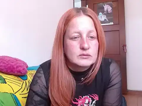 ViioletaMora online show from 10-24-25, 05:53