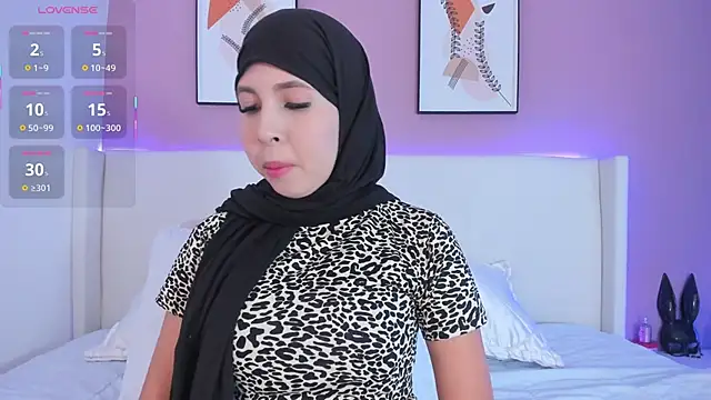 Snapshot of shann_a chatting on 11-15-25, 07:21 shann a online show from 11-15-25, 07:21