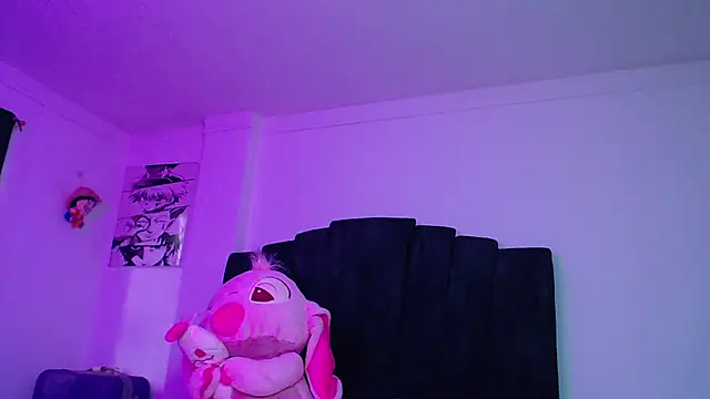 Snapshot of Ariel_Zeo1 chatting on 11-19-25, 08:09 Ariel Zeo1 online show from 11-19-25, 08:09