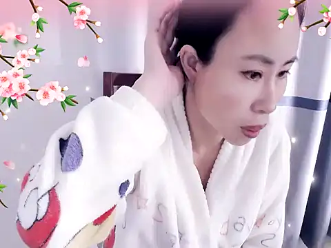 xiaoxuer online show from 12-03-24, 03:52