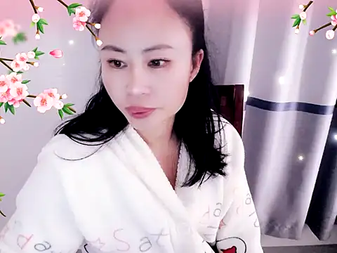 xiaoxuer online show from 12-06-24, 07:43