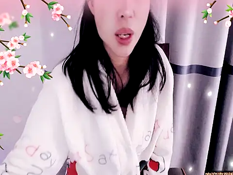 xiaoxuer online show from 12-23-24, 07:49