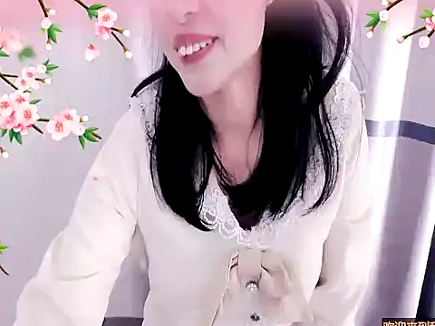 xiaoxuer online show from 01-07-25, 04:18