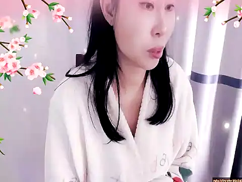 xiaoxuer online show from 01-08-25, 04:23