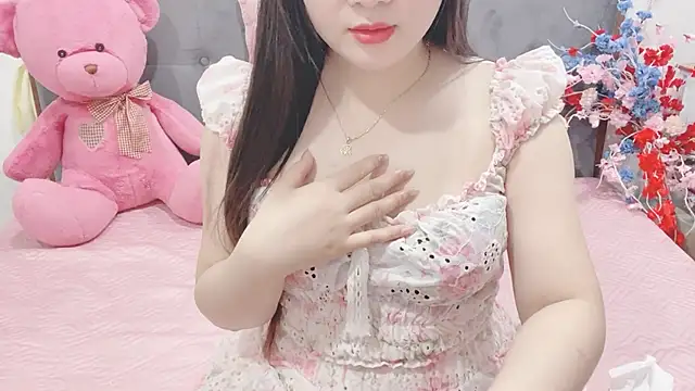 Snapshot of Funikio chatting on 02-25-26, 03:05 Funikio online show from 02-25-26, 03:05