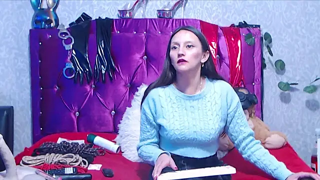 AyshaScott online show from 02-10-26, 02:10