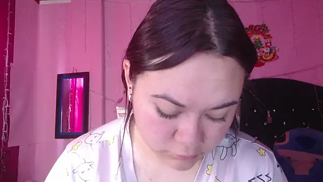 NikkiRous  online show from 11-28-25, 01:03