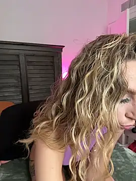 BrattyBae xo online show from 01-10-25, 07:54