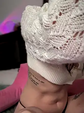 BrattyBae xo online show from 11-30-25, 07:40