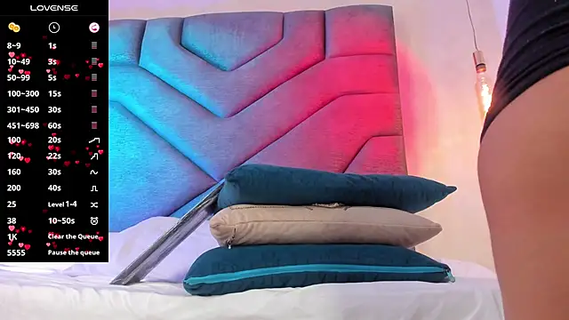 Snapshot of AilishBenson chatting on 11-01-25, 08:44 AilishBenson online show from 11-01-25, 08:44