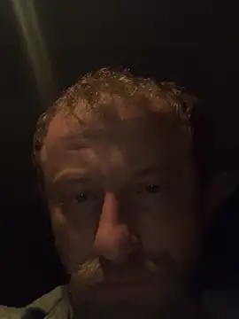 Snapshot of BIGWHITECOCKDOC36 chatting on 12-27-24, 04:04 BIGWHITECOCKDOC36 online show from 12-27-24, 04:04