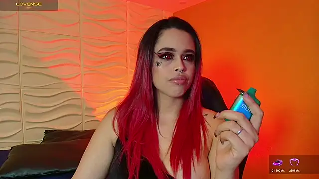 EvaaFoxxy1 online show from 10-18-25, 03:31