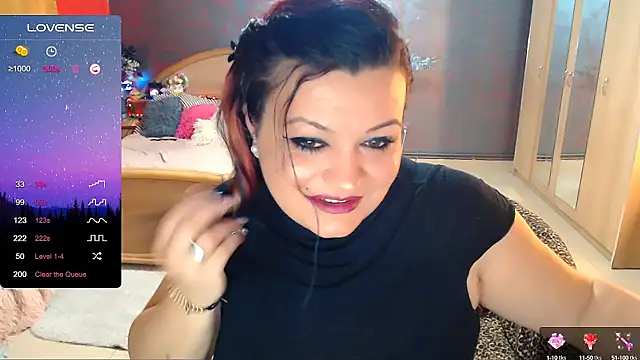 Snapshot of Ariellefoxy chatting on 12-02-24, 06:09 Ariellefoxy online show from 12-02-24, 06:09