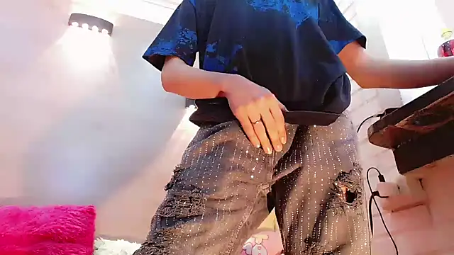 Daniela Pink  online show from 10-19-25, 09:26