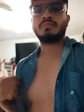 StripArt  online show from 10-17-25, 03:31