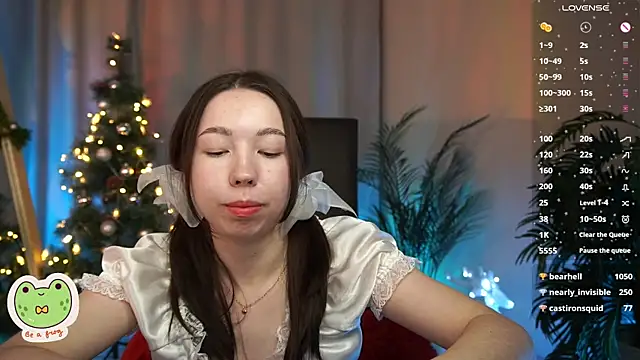 Sarah Son online show from 12-24-24, 08:44