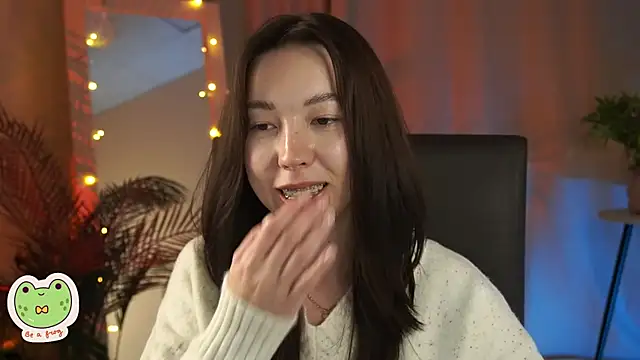 Sarah Son online show from 01-12-25, 12:33