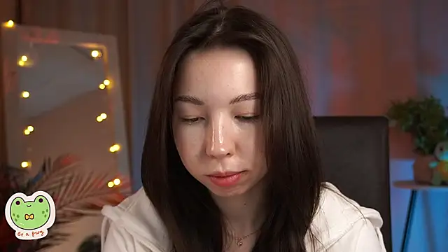 Sarah Son online show from 01-16-25, 05:42
