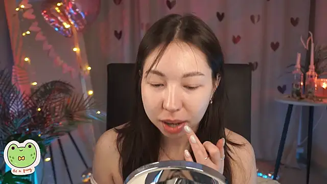 Sarah Son online show from 02-17-25, 05:36