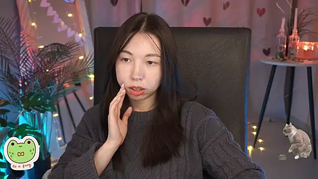 Sarah Son online show from 02-17-25, 11:44