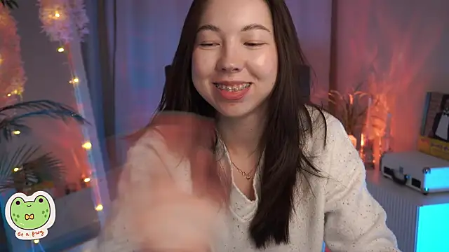 Sarah Son online show from 02-26-25, 11:41