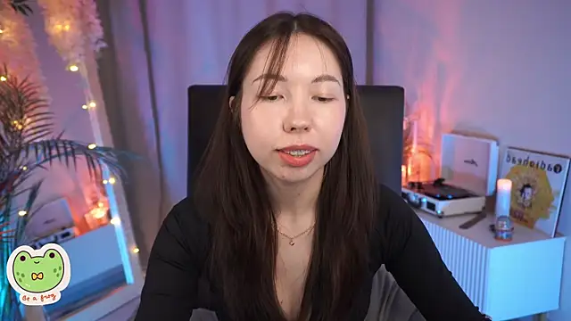 Sarah Son online show from 02-27-25, 08:50