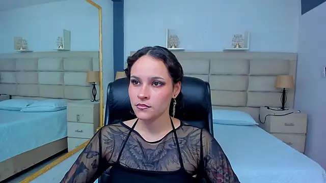 Snapshot of AnnyThompson_ chatting on 10-16-25, 09:05 AnnyThompson online show from 10-16-25, 09:05