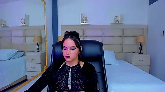 Snapshot of AnnyThompson_ chatting on 11-06-25, 09:05 AnnyThompson online show from 11-06-25, 09:05