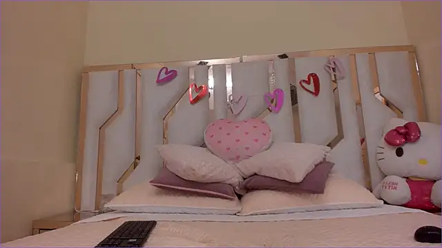 TifanyChill online show from 02-12-25, 05:16