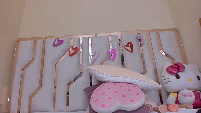 TifanyChill online show from 02-20-25, 09:20