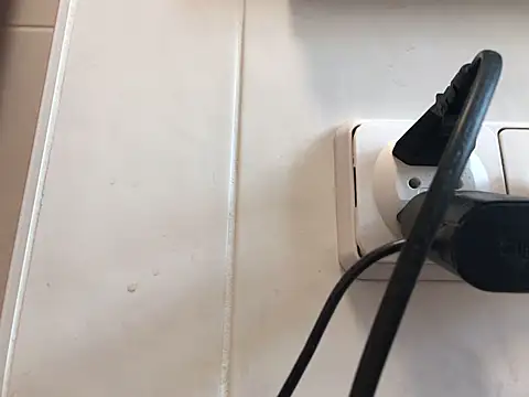 Snapshot of Kiss_me2507 chatting on 12-29-24, 09:06 Kiss me2507 online show from 12-29-24, 09:06