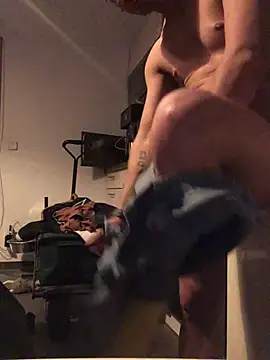 Snapshot of Kiss_me2507 chatting on 02-02-25, 10:17 Kiss me2507 online show from 02-02-25, 10:17