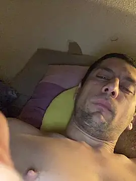 Snapshot of Kiss_me2507 chatting on 02-22-25, 12:49 Kiss me2507 online show from 02-22-25, 12:49