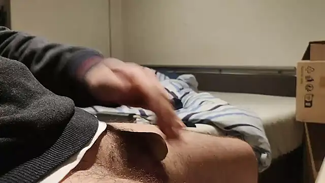 Snapshot of Alphapimmelchen chatting on 11-14-25, 06:12 Alphapimmelchen online show from 11-14-25, 06:12