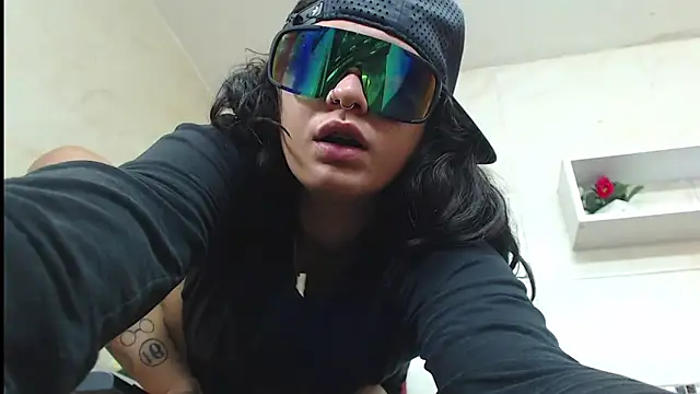 snowflake xxx online show from 12-31-24, 05:07