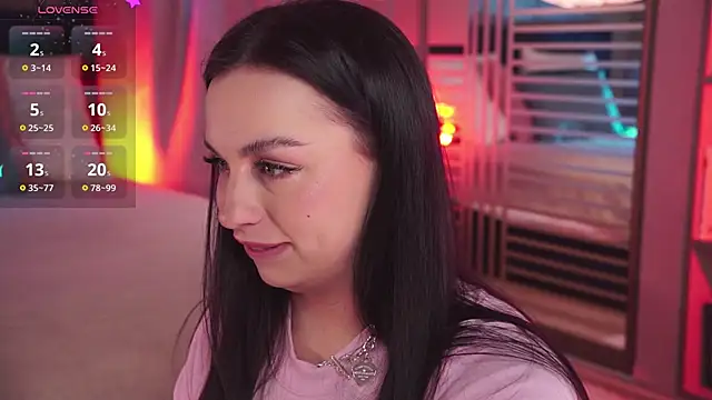 LunaNight online show from 02-01-25, 05:39