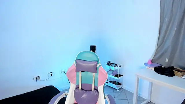 WandaDoll online show from 02-04-25, 02:28
