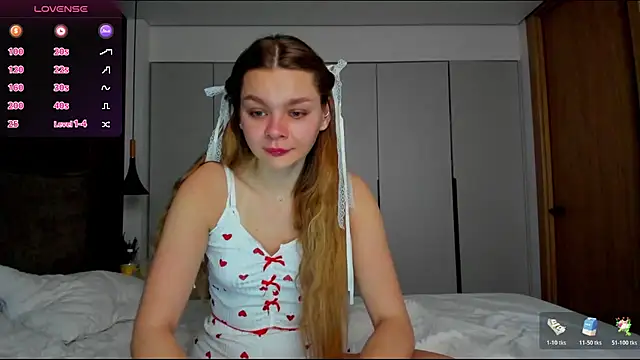 Molly sweetie online show from 02-22-26, 07:51