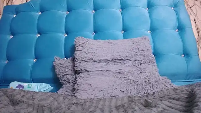 sweet skylove  online show from 01-12-25, 12:18