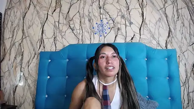 sweet skylove  online show from 01-13-25, 03:47