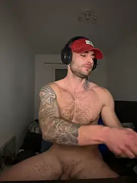 Snapshot of itsmehoneyhm chatting on 12-12-24, 12:59 itsmehoneyhm online show from 12-12-24, 12:59