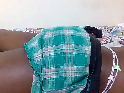 Snapshot of African_ass20 chatting on 02-15-26, 09:33 African ass20 online show from 02-15-26, 09:33