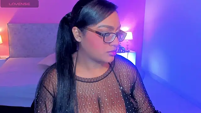 BlakmillerrGilson online show from 11-01-25, 07:38