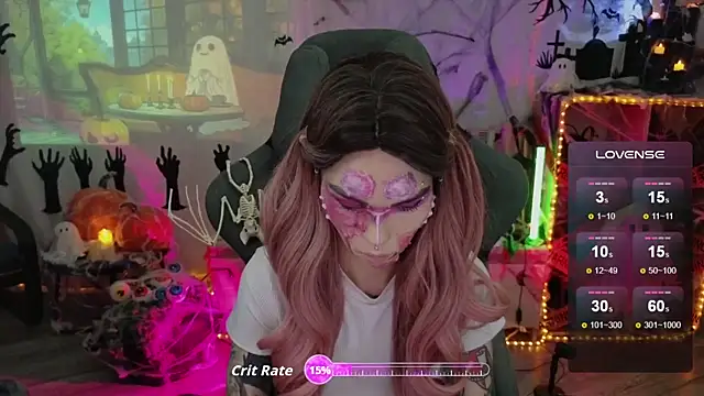 Snapshot of Kerry_Kirk chatting on 10-29-25, 09:38 Kerry Kirk online show from 10-29-25, 09:38