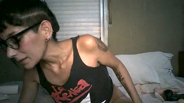 Snapshot of Sofii_floyd_ chatting on 12-20-24, 06:13 Sofii floyd online show from 12-20-24, 06:13
