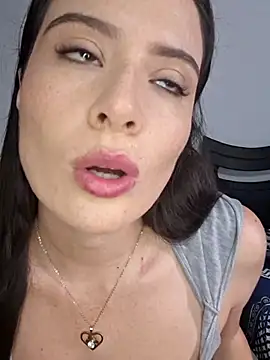 Zoe Clark  online show from 02-19-26, 06:48